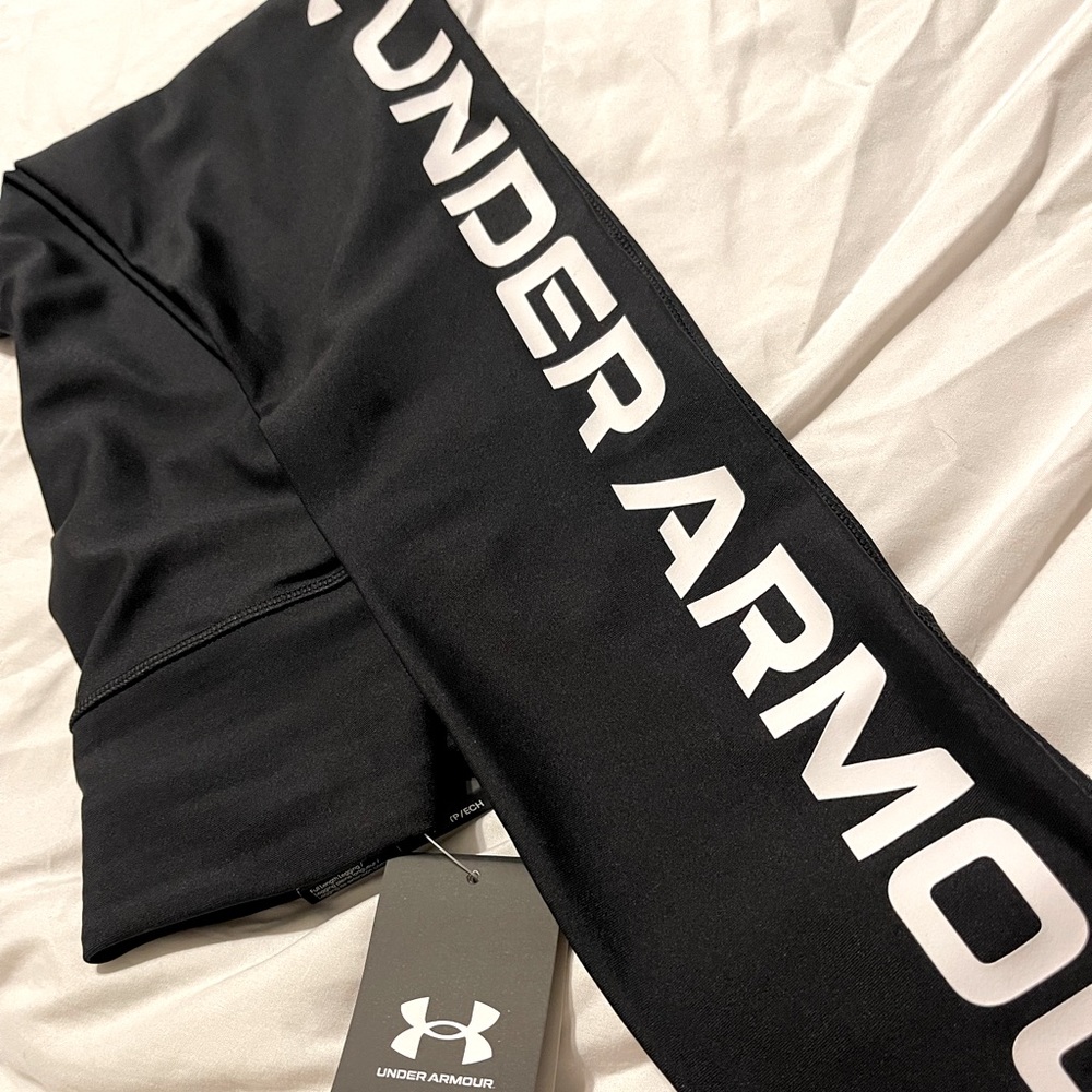 Women’s XS Under Armour compression leggings